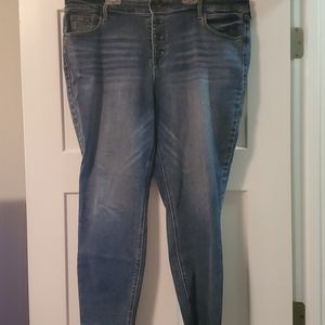 Raw Hem Skinny Jeans